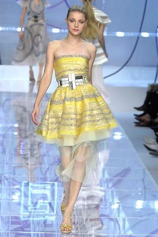 Look 24